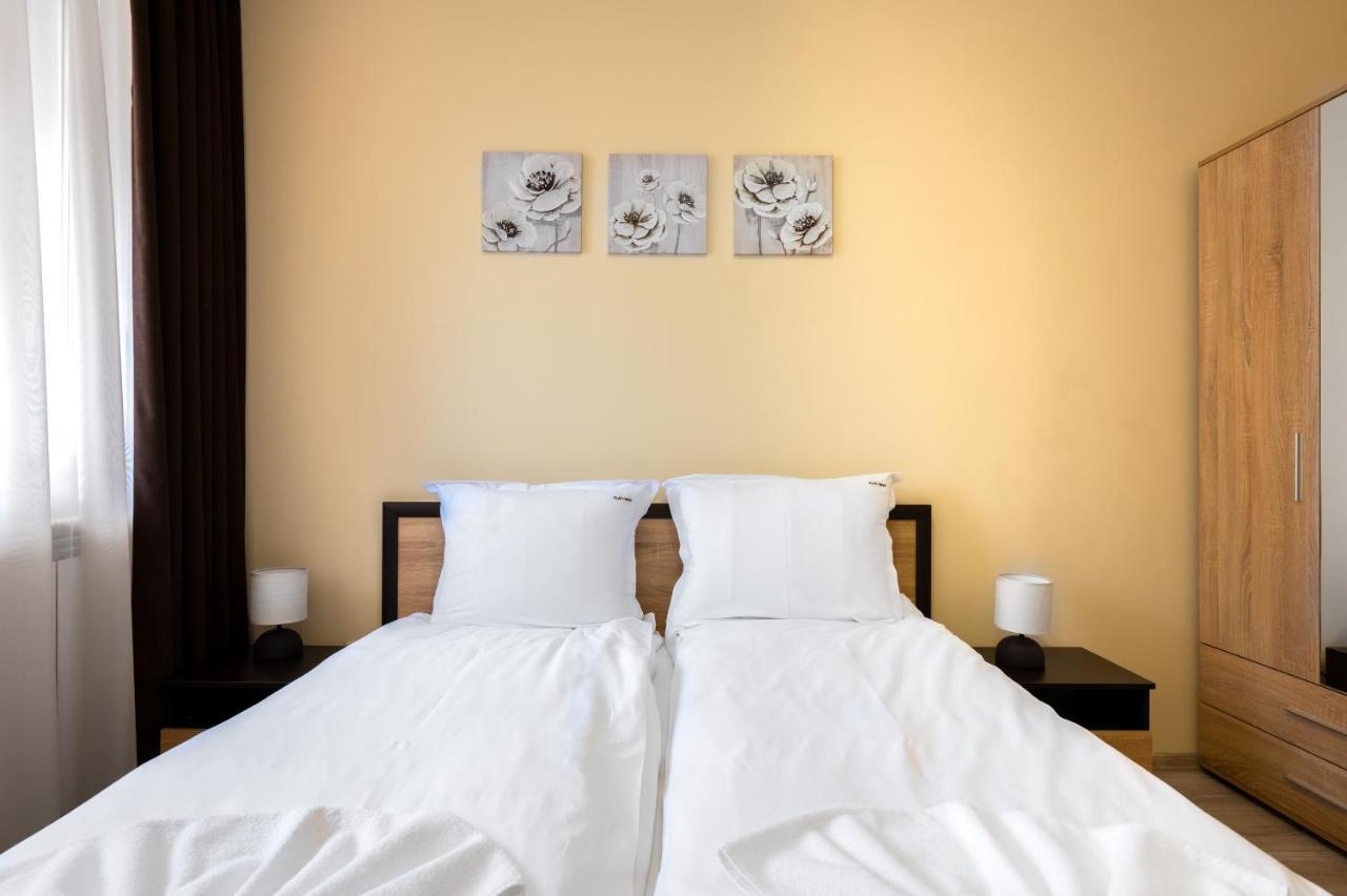 شقة Nomad Haven: 1Bd Flat With Balcony & Desk صوفيا المظهر الخارجي الصورة